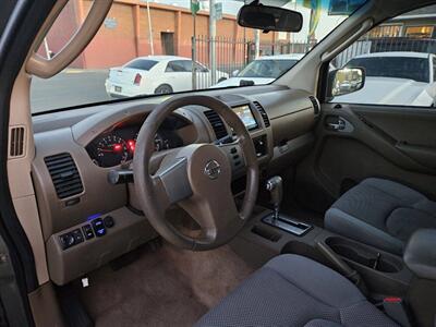 2006 Nissan Frontier SE 4dr Crew Cab SB 5A - Photo 8 - Richmond, CA 94804