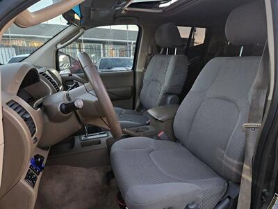 2006 Nissan Frontier SE 4dr Crew Cab SB 5A - Photo 15 - Richmond, CA 94804