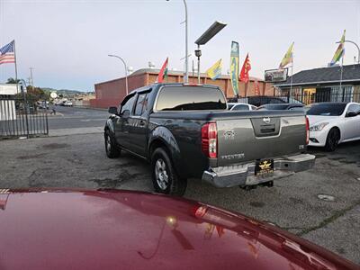 2006 Nissan Frontier SE 4dr Crew Cab SB 5A - Photo 4 - Richmond, CA 94804