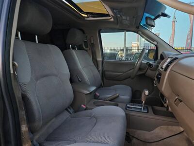 2006 Nissan Frontier SE 4dr Crew Cab SB 5A - Photo 16 - Richmond, CA 94804