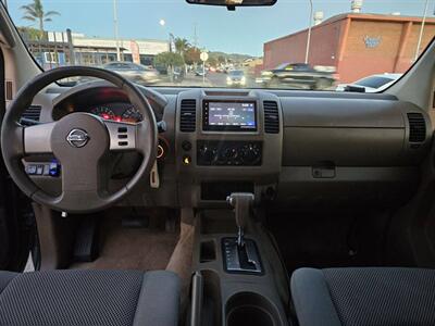2006 Nissan Frontier SE 4dr Crew Cab SB 5A - Photo 9 - Richmond, CA 94804
