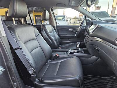 2018 Honda Ridgeline RTL T 4dr Crew Cab 5.3 ft. SB - Photo 19 - Richmond, CA 94804