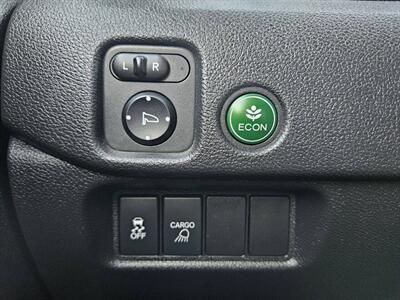 2018 Honda Ridgeline RTL T 4dr Crew Cab 5.3 ft. SB - Photo 29 - Richmond, CA 94804