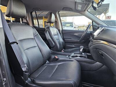 2018 Honda Ridgeline RTL T 4dr Crew Cab 5.3 ft. SB - Photo 21 - Richmond, CA 94804