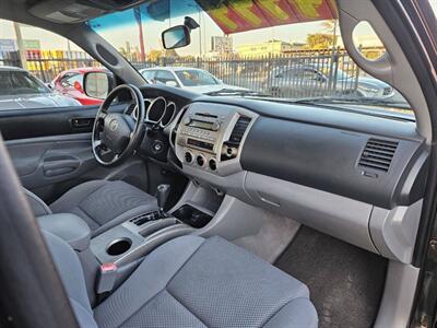2005 Toyota Tacoma PreRunner V6 4dr Access Cab Rwd SB - Photo 11 - Richmond, CA 94804