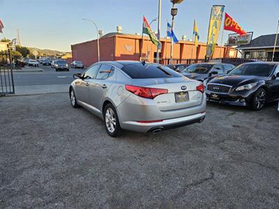 2013 Kia Optima EX 4dr Sedan - Photo 9 - Richmond, CA 94804