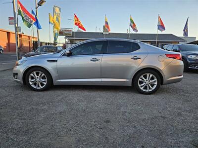 2013 Kia Optima EX 4dr Sedan - Photo 11 - Richmond, CA 94804