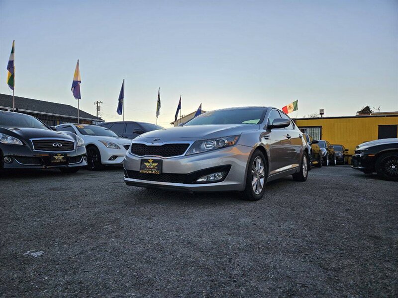 2013 Kia Optima EX 4dr Sedan   - Photo 1 - Richmond, CA 94804