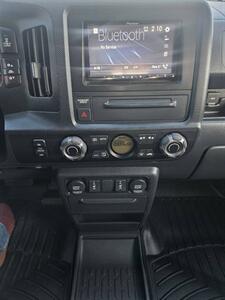 2010 Honda Ridgeline RTL w/Navi 4x4 4dr Crew Cab - Photo 11 - Richmond, CA 94804