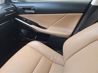 2017 Lexus IS 200t Base 4dr Sedan - Photo 29 - Richmond, CA 94804