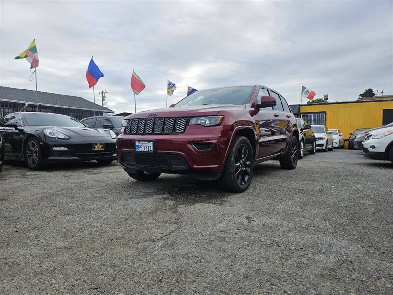 2019 Jeep Grand Cherokee Altitude 4x2 4dr SUV   - Photo 1 - Richmond, CA 94804