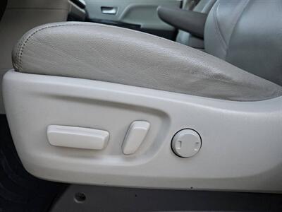 2015 Toyota Sienna XLE Premium 8 Passenger 4dr Mini Van - Photo 29 - Richmond, CA 94804
