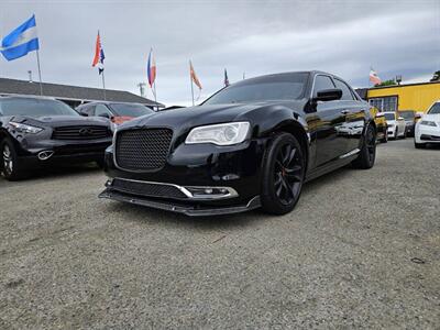 2016 Chrysler 300C 4dr Sedan - Photo 3 - Richmond, CA 94804
