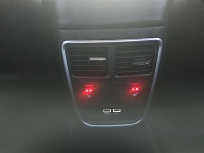 2018 Chrysler 300 Series Limited 4dr Sedan   - Photo 25 - Richmond, CA 94804