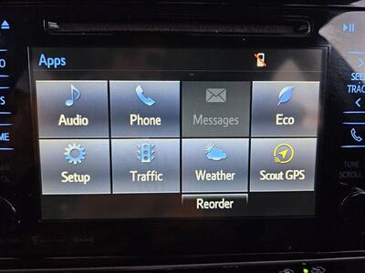 2017 Toyota Corolla XSE 4dr Sedan - Photo 14 - Richmond, CA 94804