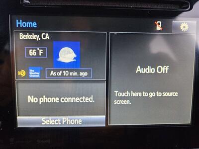 2017 Toyota Corolla XSE 4dr Sedan - Photo 13 - Richmond, CA 94804