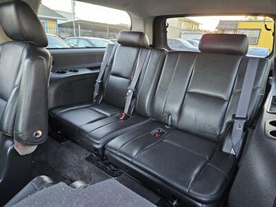 2014 Cadillac Escalade ESV Premium AWD 4dr SUV - Photo 20 - Richmond, CA 94804
