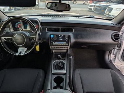 2011 Chevrolet Camaro SS 2dr Coupe w/1SS - Photo 32 - Richmond, CA 94804