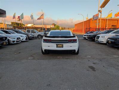 2011 Chevrolet Camaro SS 2dr Coupe w/1SS - Photo 11 - Richmond, CA 94804