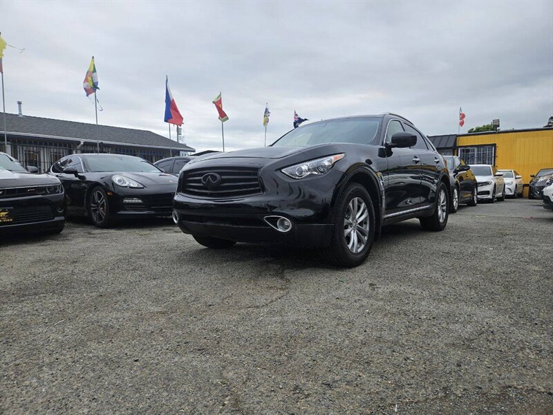 2015 INFINITI QX70 Base AWD 4dr SUV   - Photo 1 - Richmond, CA 94804