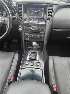 2015 INFINITI QX70 Base AWD 4dr SUV   - Photo 18 - Richmond, CA 94804