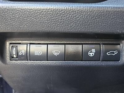 2020 Toyota RAV4 XLE 4dr SUV - Photo 22 - Richmond, CA 94804
