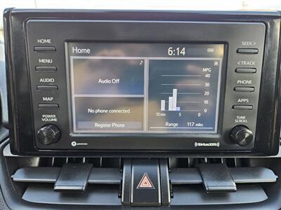 2020 Toyota RAV4 XLE 4dr SUV - Photo 19 - Richmond, CA 94804