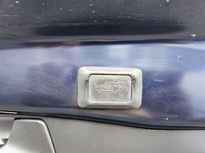 2020 Toyota RAV4 XLE 4dr SUV - Photo 39 - Richmond, CA 94804