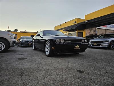 2012 Dodge Challenger SXT 2dr Coupe - Photo 3 - Richmond, CA 94804