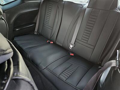 2012 Dodge Challenger SXT 2dr Coupe - Photo 12 - Richmond, CA 94804