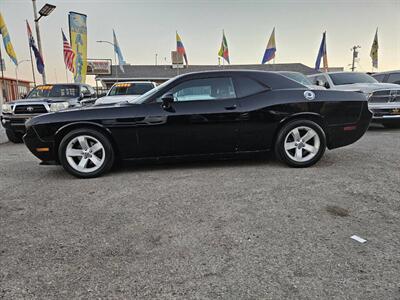 2012 Dodge Challenger SXT 2dr Coupe - Photo 7 - Richmond, CA 94804