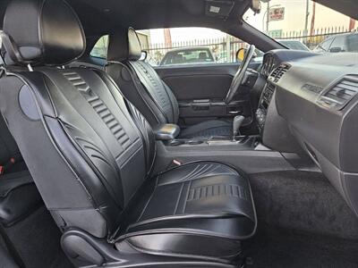 2012 Dodge Challenger SXT 2dr Coupe - Photo 10 - Richmond, CA 94804