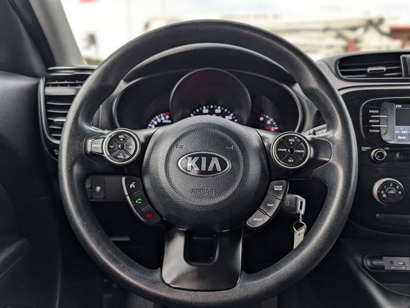 2017 Kia Soul Base - Photo 25