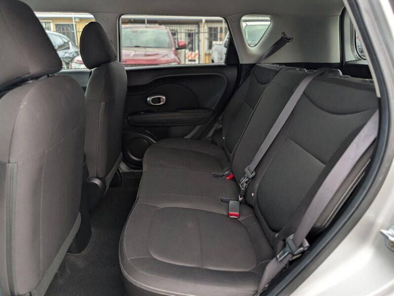 2017 Kia Soul Base - Photo 27