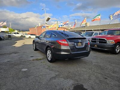 2011 Honda Accord Crosstour EX L w/Navi 4dr Crossover   - Photo 4 - Richmond, CA 94804