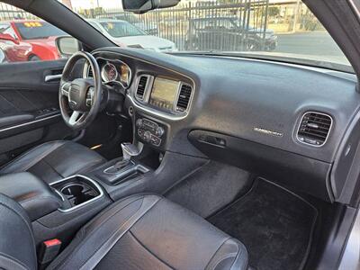 2016 Dodge Charger R/T Road and Track 4dr Sedan - Photo 10 - Richmond, CA 94804