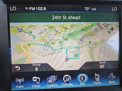 2014 Chrysler 300C 4dr Sedan - Photo 13 - Richmond, CA 94804