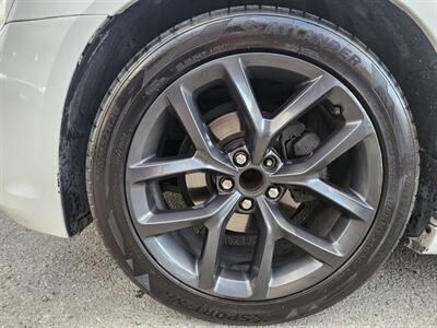 2014 Chrysler 300C 4dr Sedan - Photo 39 - Richmond, CA 94804
