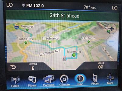 2014 Chrysler 300C 4dr Sedan - Photo 7 - Richmond, CA 94804