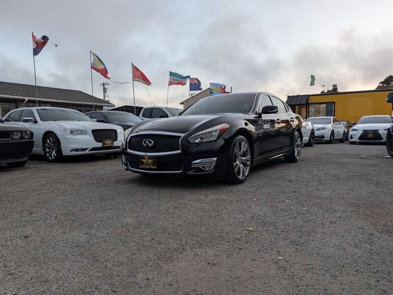 2016 INFINITI Q70 3.7 4dr Sedan   - Photo 1 - Richmond, CA 94804