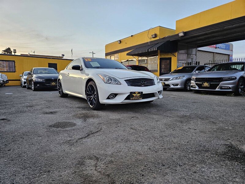 2015 INFINITI Q60 Coupe Sport Limited 2dr Coupe 6M   - Photo 1 - Richmond, CA 94804