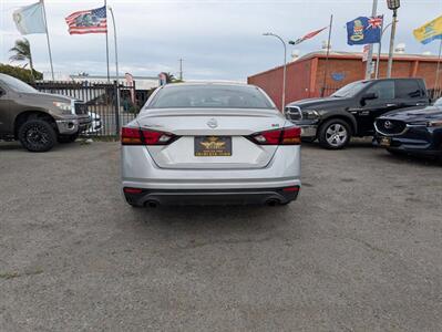 2020 Nissan Altima 2.5 SR 4dr Sedan - Photo 5 - Richmond, CA 94804
