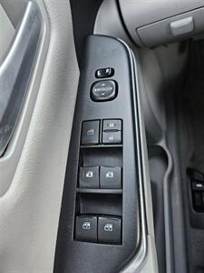 2015 Toyota Camry SE 4dr Sedan - Photo 21 - Richmond, CA 94804
