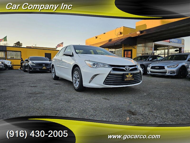 2015 Toyota Camry SE 4dr Sedan  