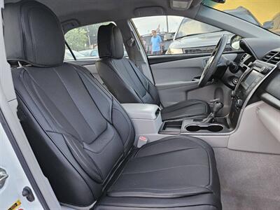 2015 Toyota Camry SE 4dr Sedan - Photo 13 - Richmond, CA 94804