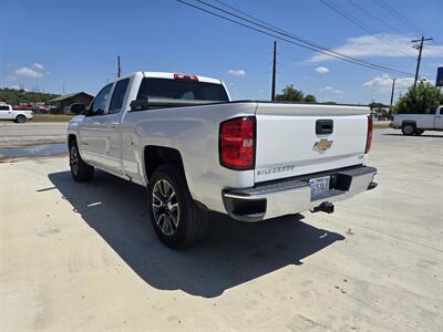 2019 Chevrolet Silverado 1500 LT   - Photo 7 - Kerrville, TX 78028