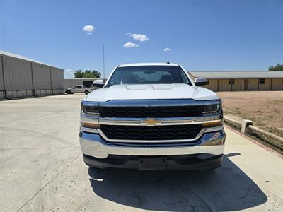 2019 Chevrolet Silverado 1500 LT   - Photo 2 - Kerrville, TX 78028