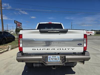 2019 Ford F-250 Super Duty King Ranch - Photo 6 - Kerrville, TX 78028