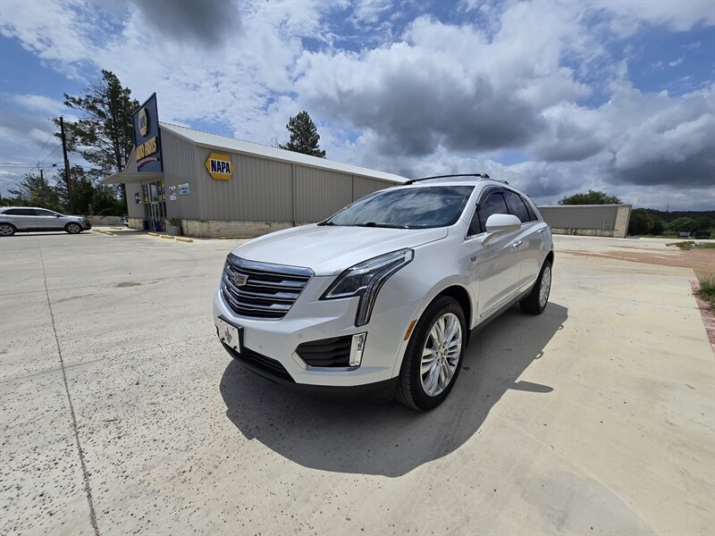 2019 Cadillac XT5 Premium Luxury  