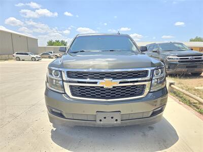 2019 Chevrolet Tahoe LT   - Photo 2 - Kerrville, TX 78028